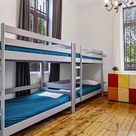 בוקרשט Friends Hostel מראה חיצוני תמונה