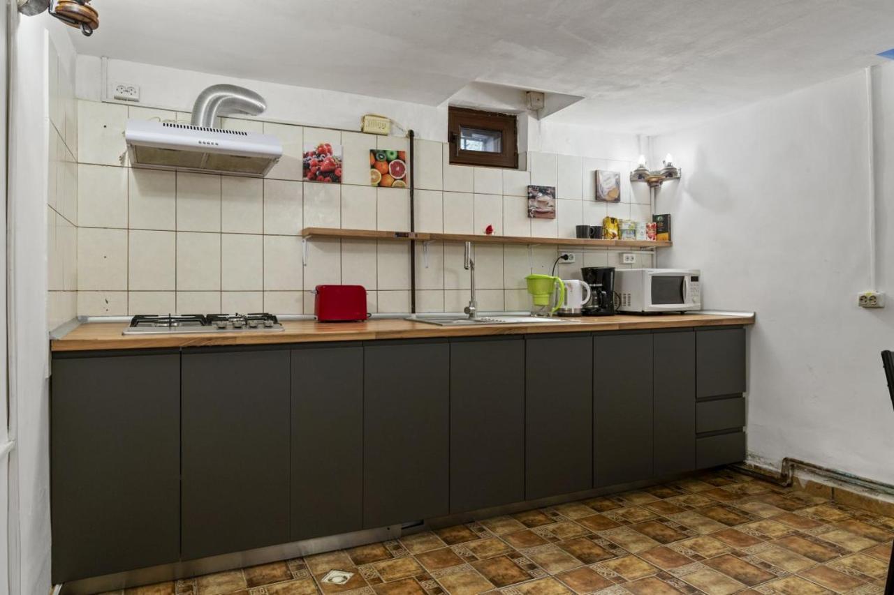 בוקרשט Friends Hostel מראה חיצוני תמונה