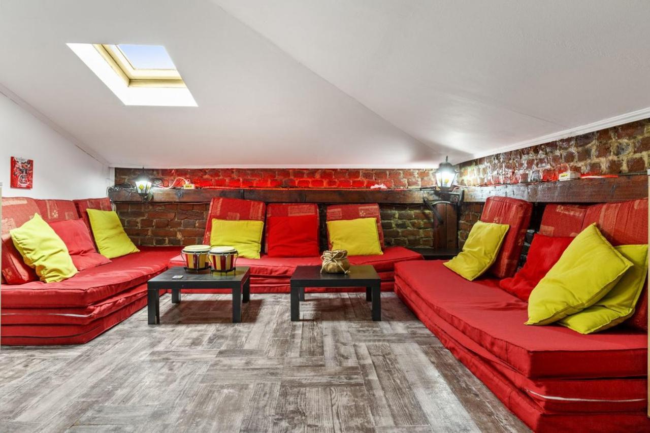 בוקרשט Friends Hostel מראה חיצוני תמונה