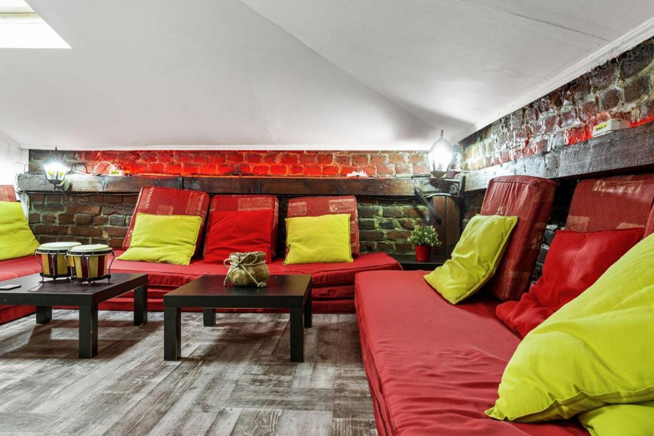 בוקרשט Friends Hostel מראה חיצוני תמונה