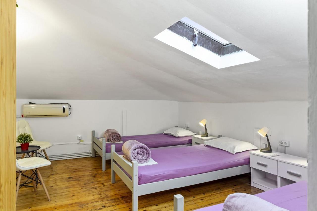 בוקרשט Friends Hostel מראה חיצוני תמונה