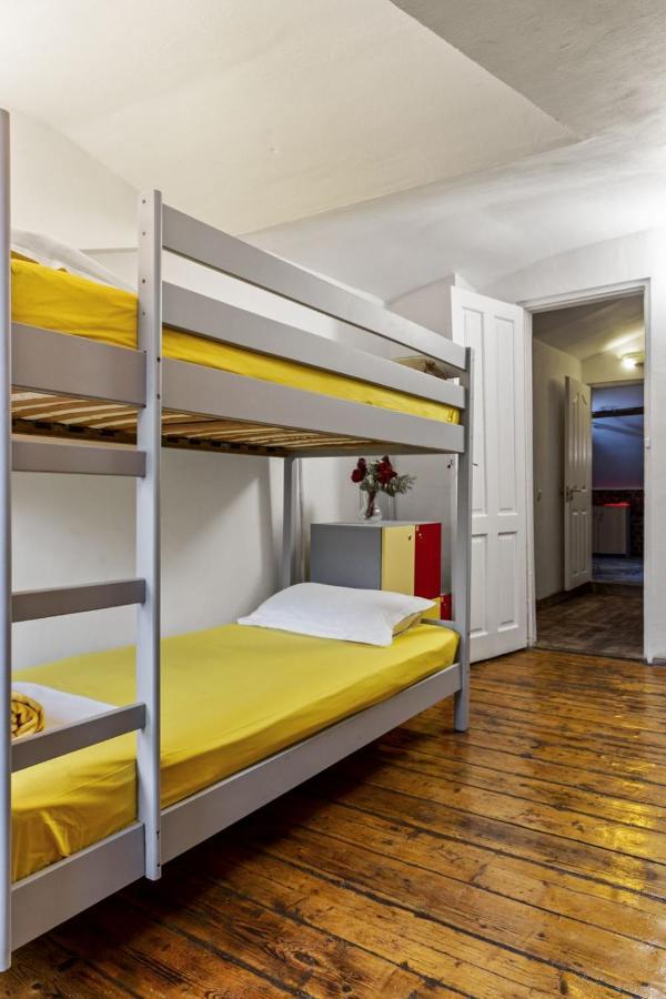 בוקרשט Friends Hostel מראה חיצוני תמונה